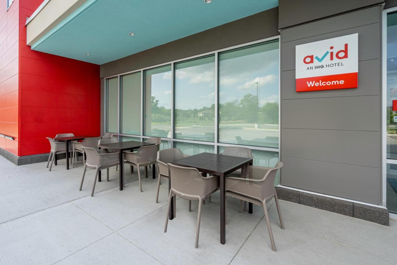 Avid Hotels Milwaukee West - Waukesha By Ihg Pewaukee Eksteriør bilde